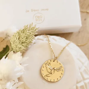 Bijou plaqué or raffiné – Cadeau chrétien médaille avec colombe esprit de paix